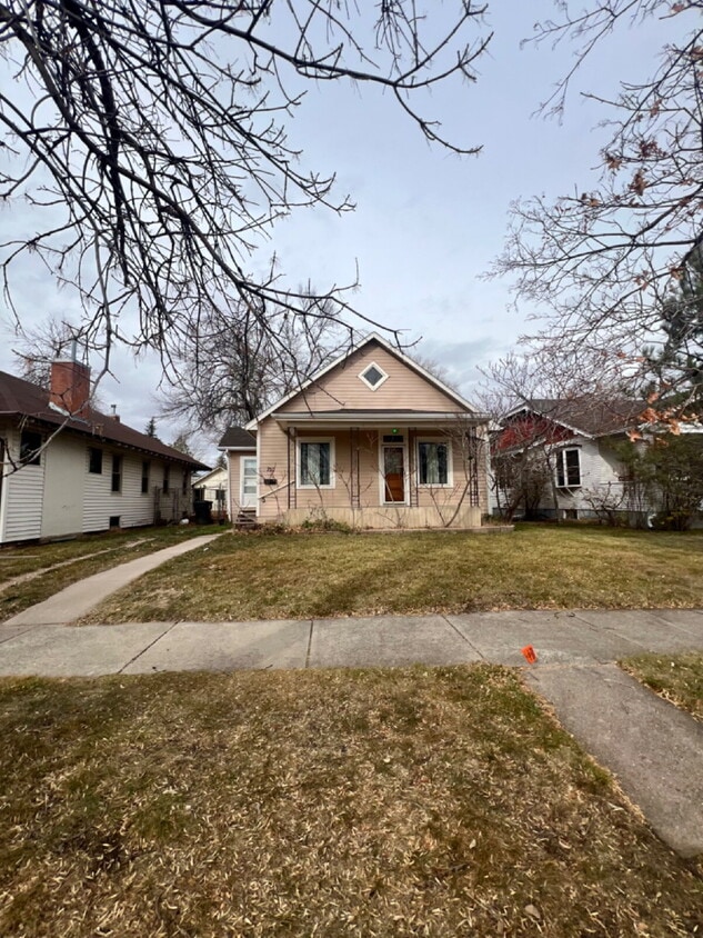 Primary Photo - Charming two bedroom home!