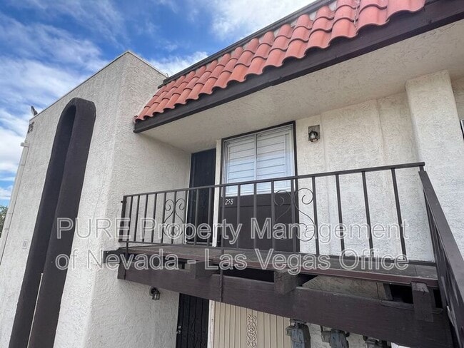 Foto del edificio - 1405 E Vegas Valley Dr