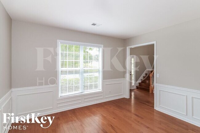 Building Photo - 343 Penwood Trail