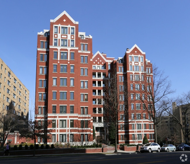 The Saratoga Apartments Rentals Washington, DC