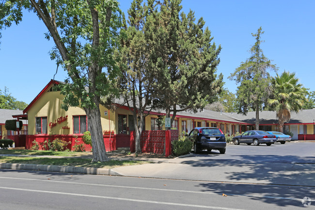 Foto del edificio - Del Mar Apartments