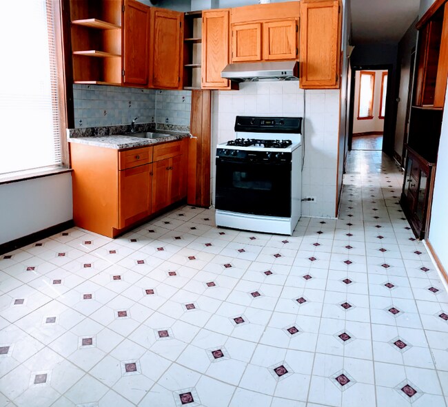 Foto del edificio - 3325 S Emerald Ave