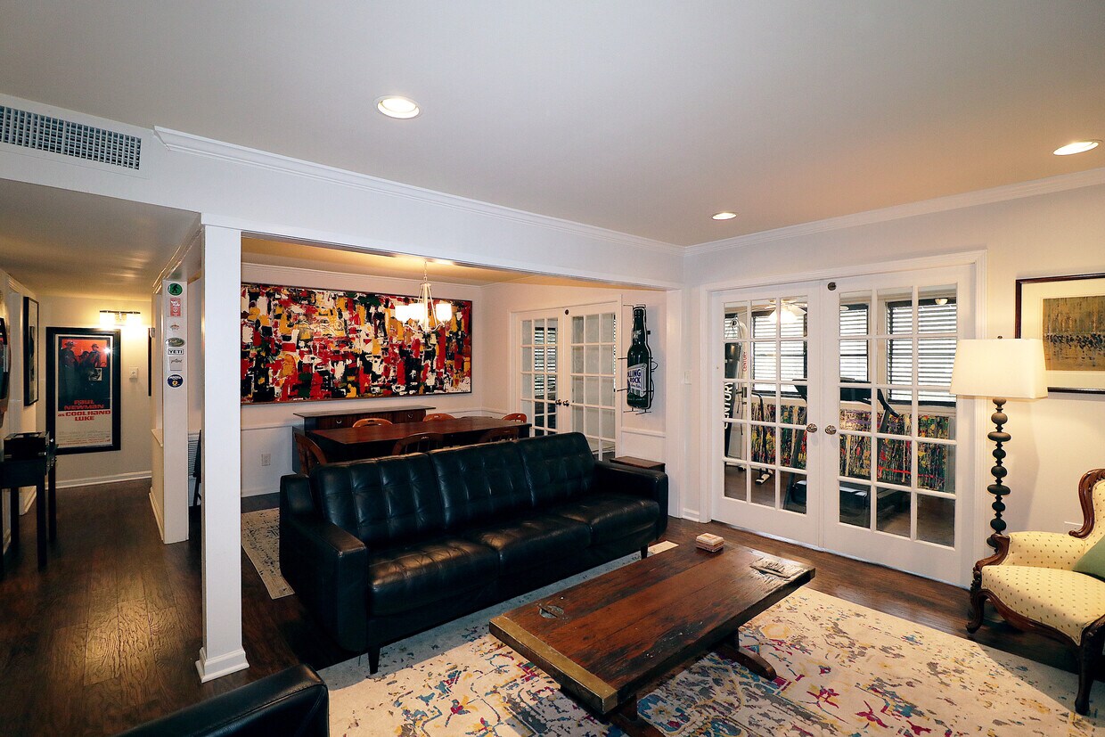 94 Adrian Plz NW Unit 94, Atlanta, GA 30327 Condo for Rent in Atlanta