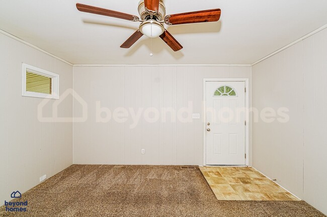 Building Photo - 1225 Birchwood St