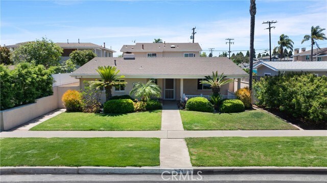 Foto principal - 1841 Lake St