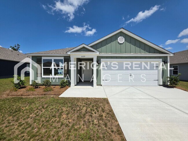 Building Photo - New Construction Home with Privacy Fence for Rent in Calera, AL!