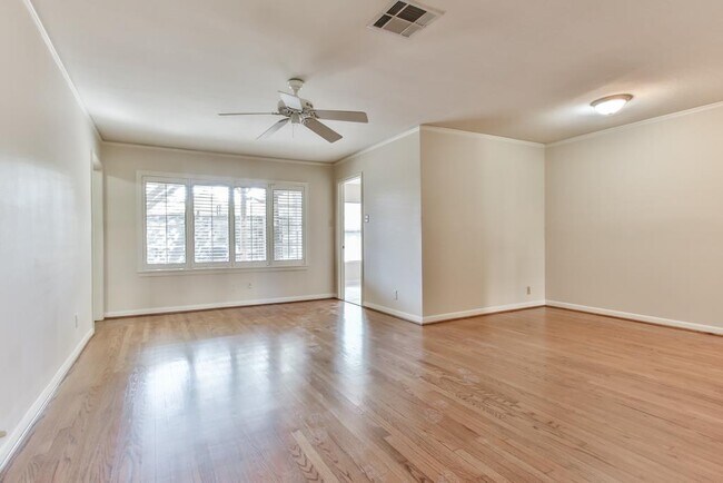 Building Photo - 4609 Braeburn Dr
