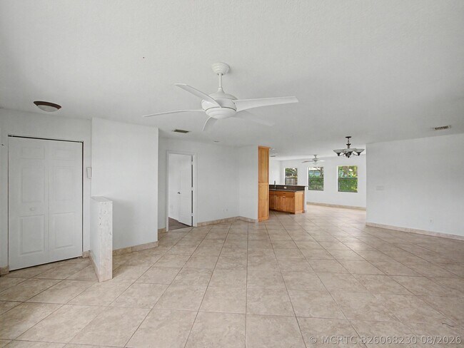 Foto del edificio - 1149 SW Hogan St
