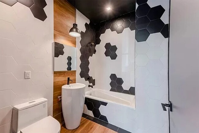 Photo - Furnished room/NOT APARTMENT