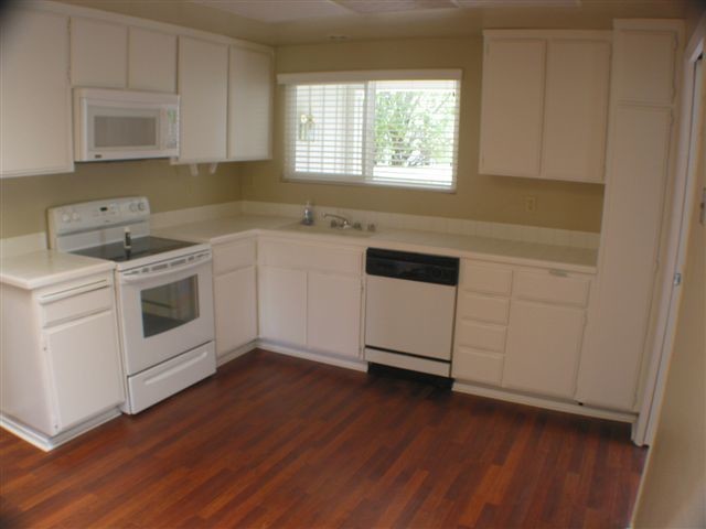 Building Photo - 1917 Rancho Verde Cir W