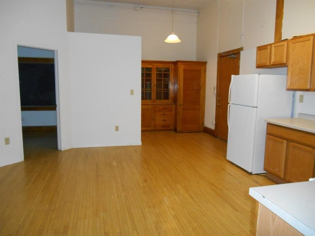 Foto del edificio - 510 N 40th Ave W
