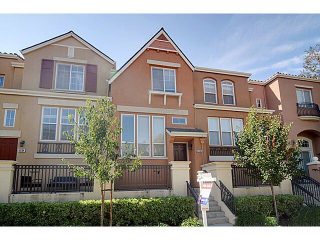 2B/2,5B $3600 (ver detalles del descuento) - 4096 Lick Mill Blvd