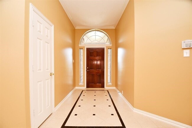 Building Photo - 3111 Zelko Dr