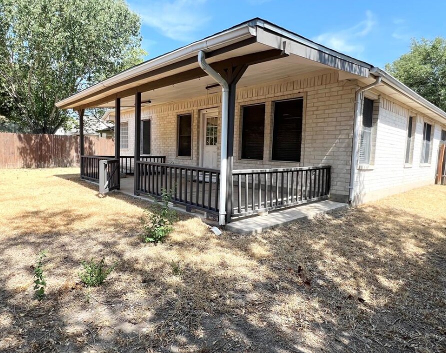Building Photo - 4447 Bremner Dr