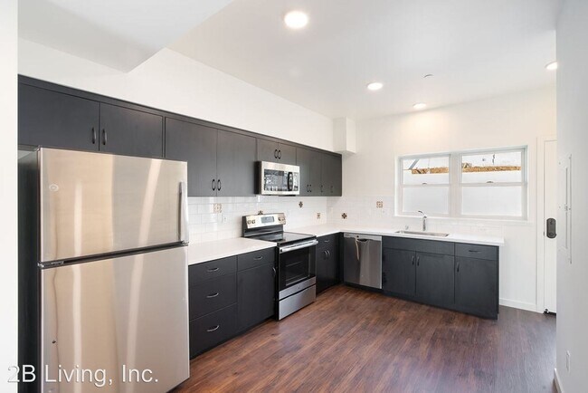 Building Photo - 4690 Tompkins Ave