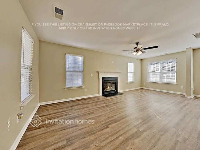 Foto del edificio - 15181 Tracy Beth Rd