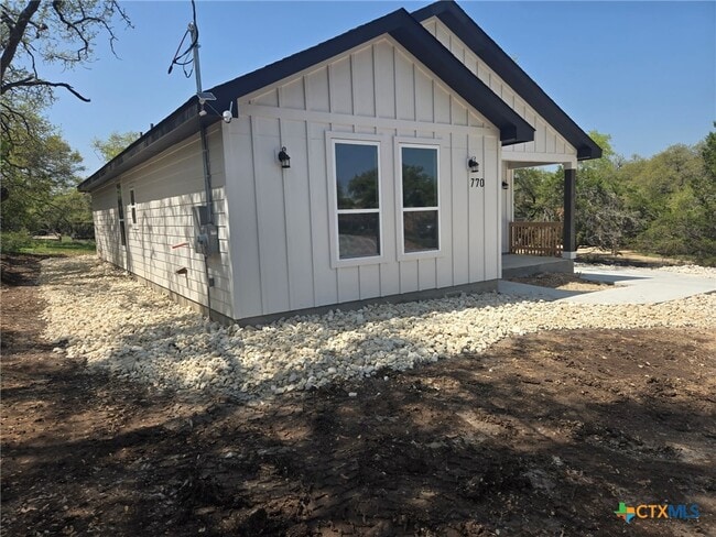 Building Photo - 770 Buck Run Pass
