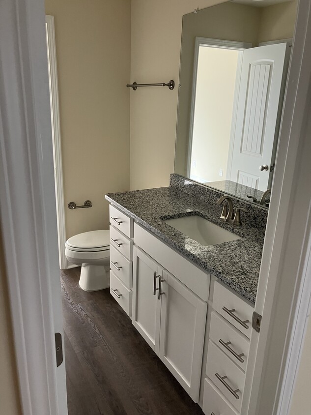 Foto principal - 119 South St