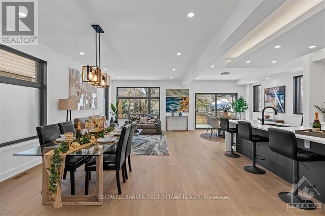 Building Photo - 628 Parkview Rd