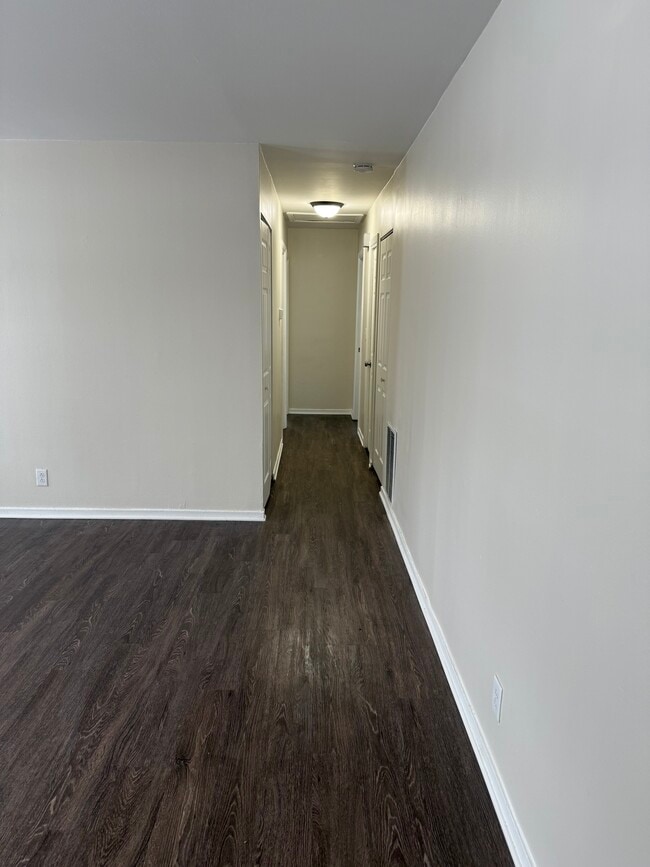 Foto del edificio - 3 S Victoria Ln