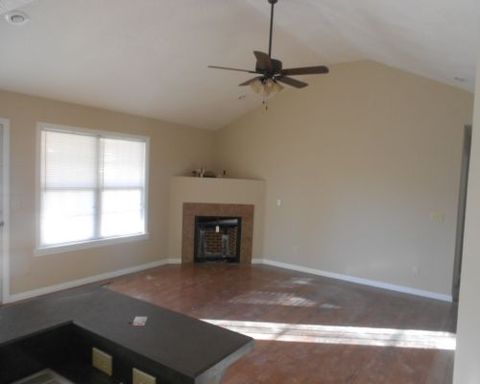 Building Photo - 668 N Galileo Dr