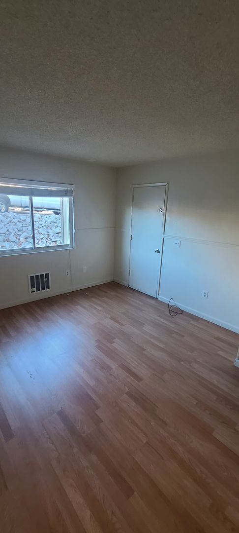 Building Photo - 2 br, 2 bath House - 2520 TRIPP #1