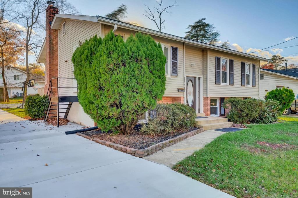 Foto principal - 4224 Kinmount Rd