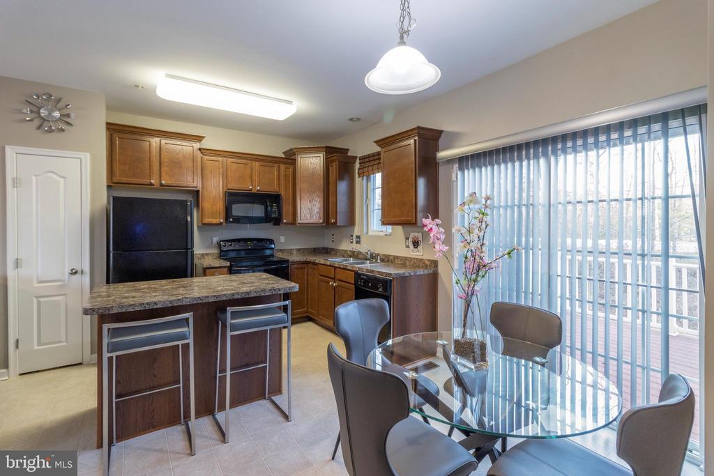 Foto principal - 819 Croggan Cres