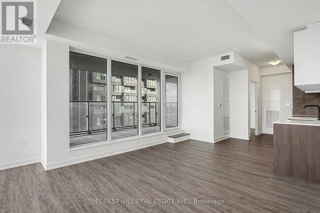 Building Photo - 1 Quarrington Lane