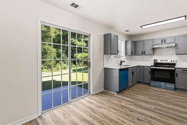 Foto del edificio - 4780 Browns Mill Ferry Rd