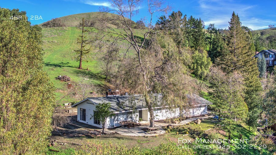 Primary Photo - 2592 Caballo Ranchero Dr