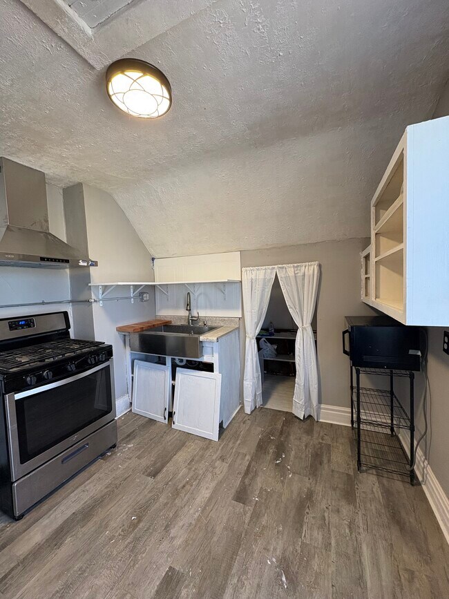 Foto del edificio - 714 S 1st Ave