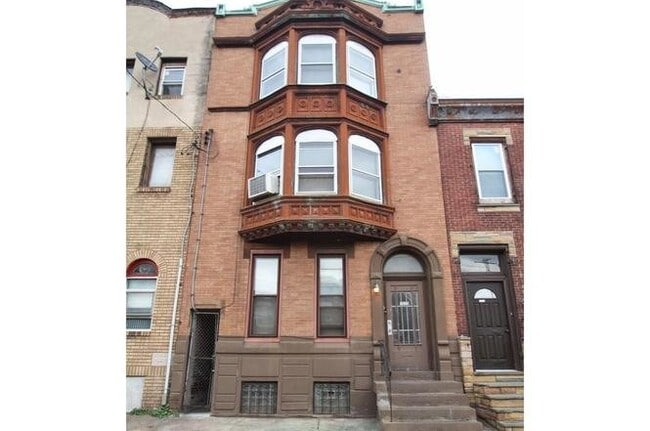 Photo - 2035 E Allegheny Ave (Philadelphia, PA) Apartments