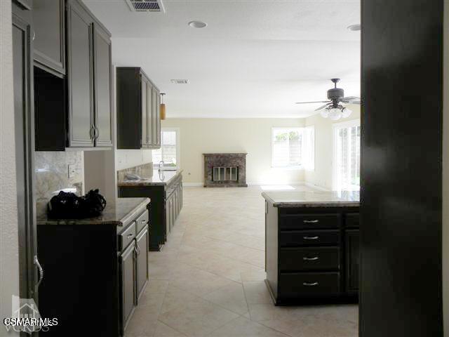 Foto del edificio - 12788 Summer St