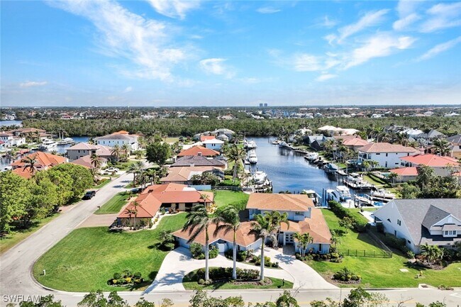 Foto del edificio - 6448 Griffin Blvd