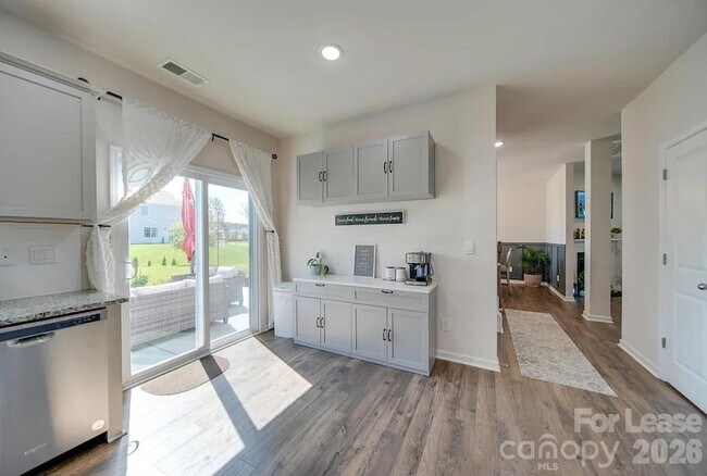 Foto del edificio - 9609 Margrave Dr