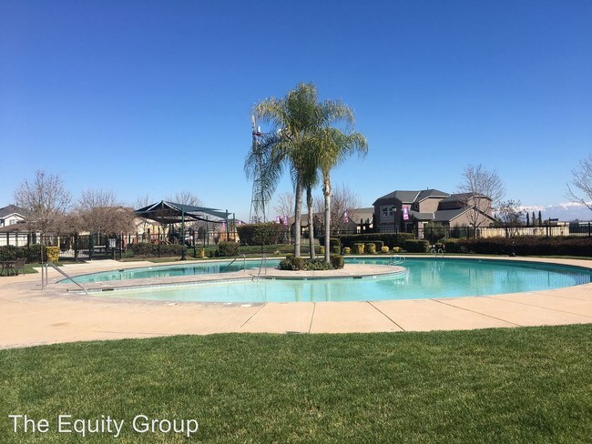 Building Photo - 1601 Softwind Dr
