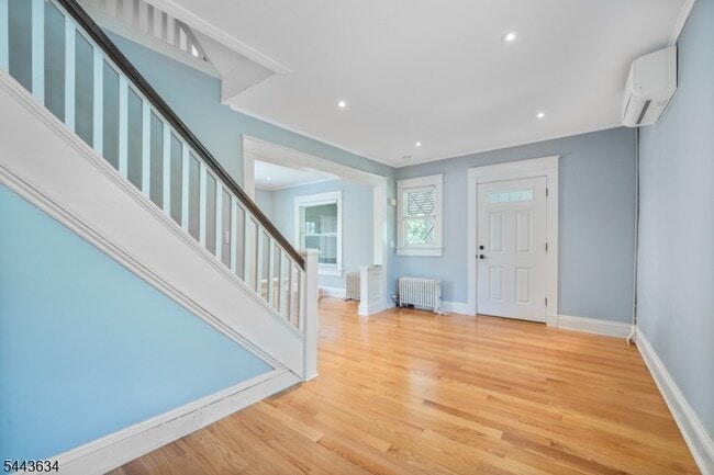 Foto del edificio - 28 N Hillside Ave