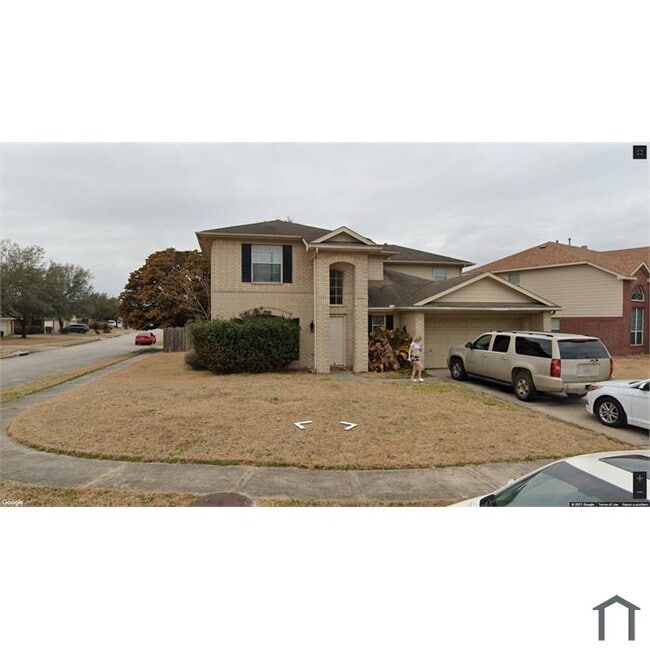 Photo - 815 Hillock Bluff Cir House