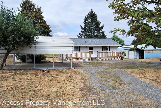 Building Photo - 3 br, 2 bath House - 22175 NE Hidden Sprin...