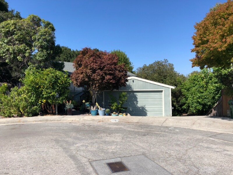 1744 Foster Ct, Santa Cruz, CA 95062 House for Rent in Santa Cruz, CA