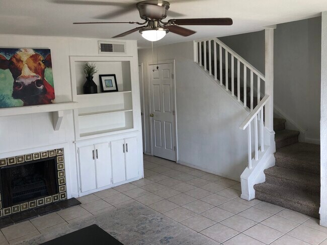 Foto del edificio - 11871 Algonquin Dr