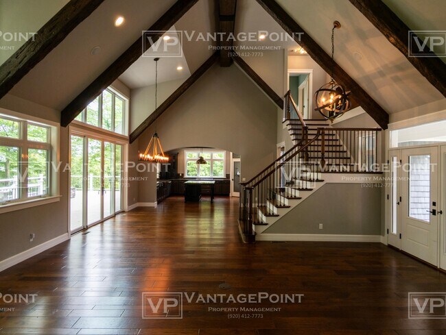Foto del edificio - 5311 Shore Acres