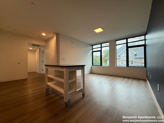Foto del edificio - 89 Brighton Ave