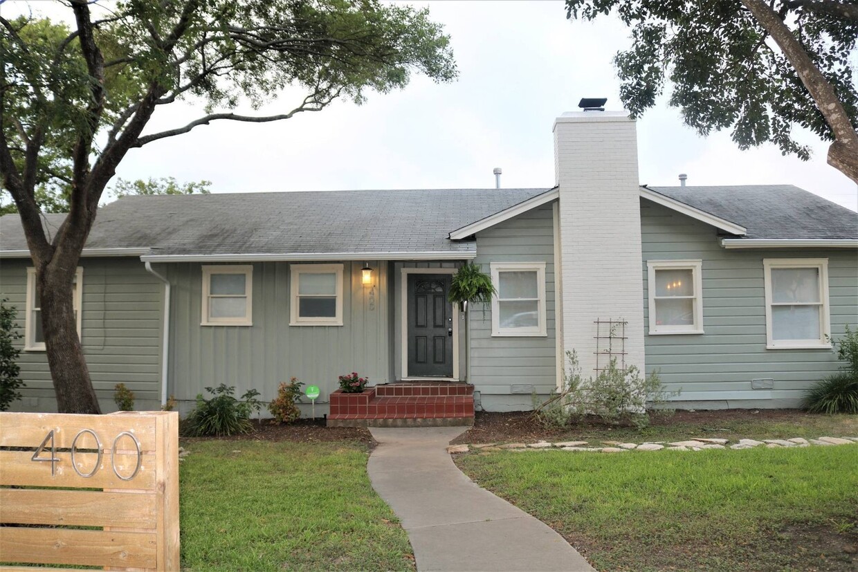 Primary Photo - 400 RITTIMAN RD