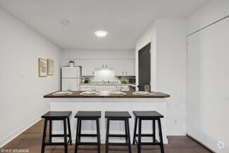 Building Photo - Twin Oaks Residences