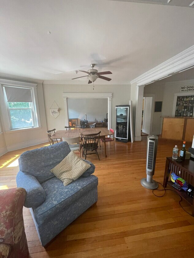 Foto principal - 17 Englewood Ave