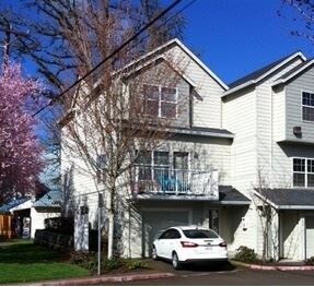 Foto principal - 2839 SW Western Blvd