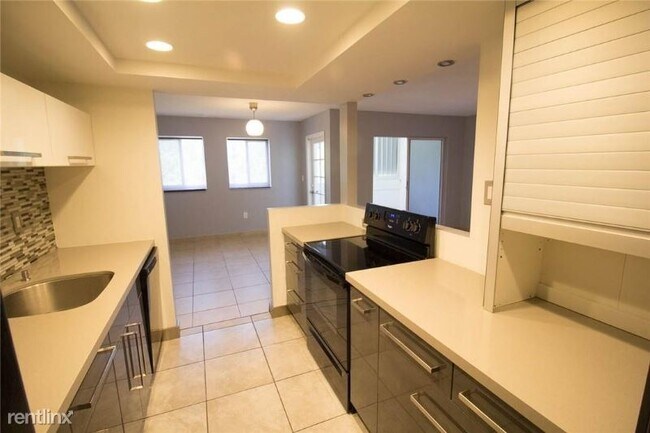 Foto del edificio - 269 NW 7th St