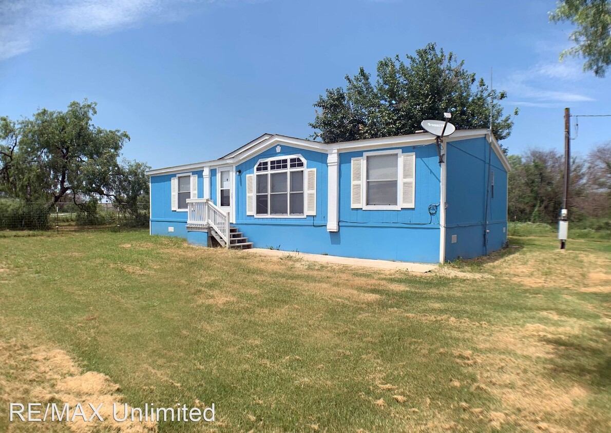 Primary Photo - 3 br, 2 bath House - 13390 HWY 181 S